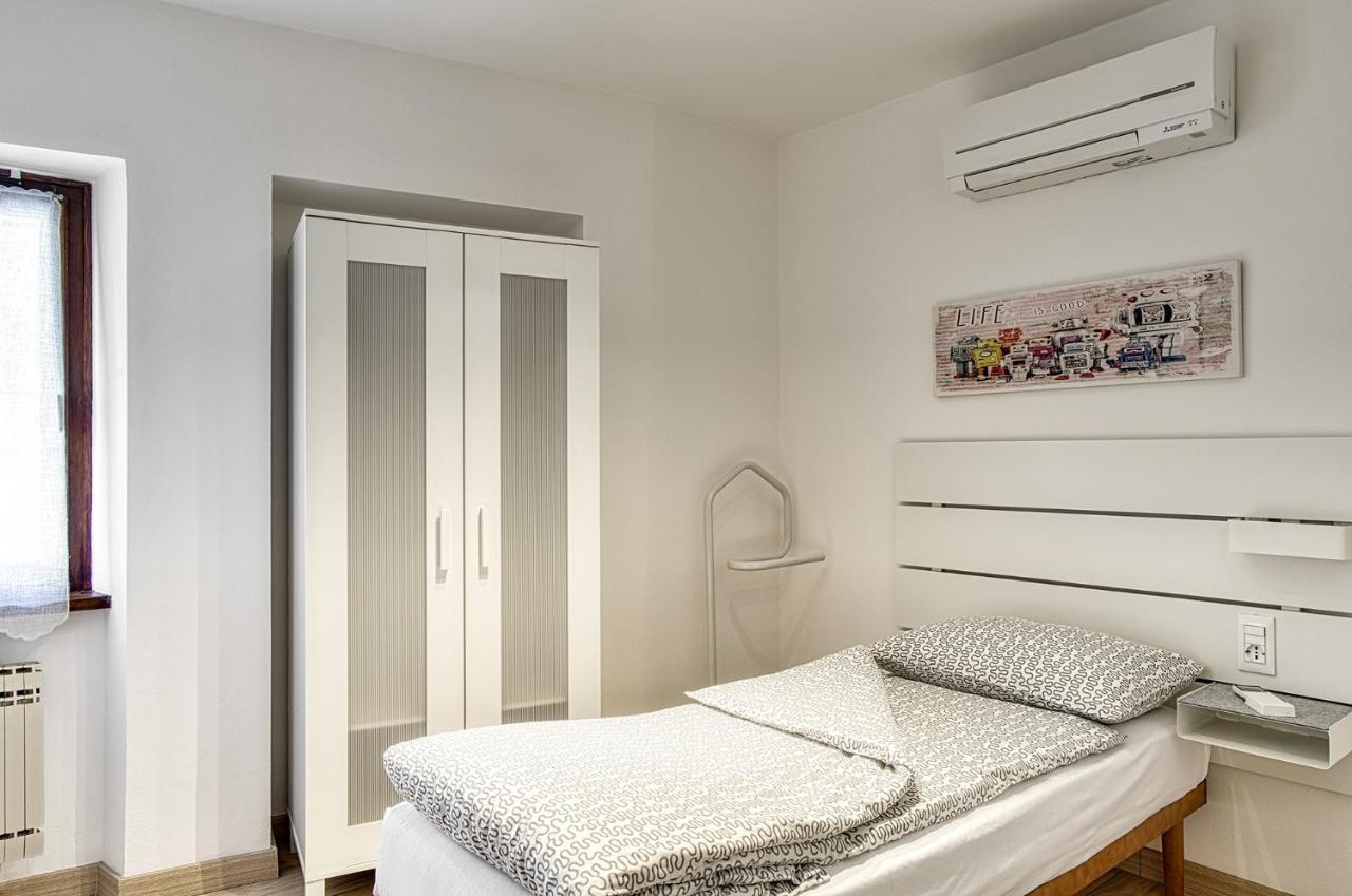 Casa Raffaele Villa Malcesine Bagian luar foto